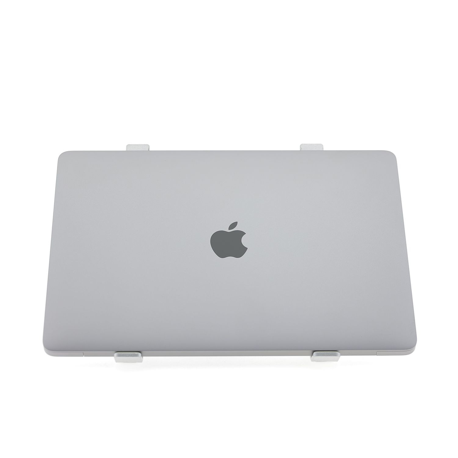 MacBook Air 13″ 2020, M1 8 Cores, 8 GB, 7 core GPU 256 GB, Space Gray, Refurbished